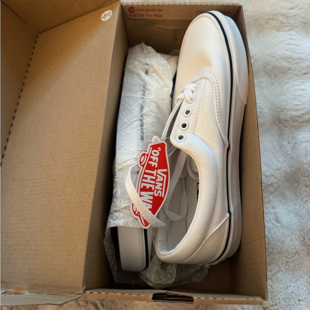 Vans Men's White Sneakers